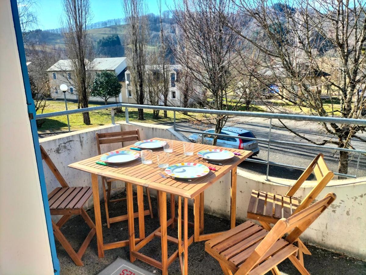 T2 Avec Piscine-Le Family 67 Apartman Pierrefiche  Kültér fotó